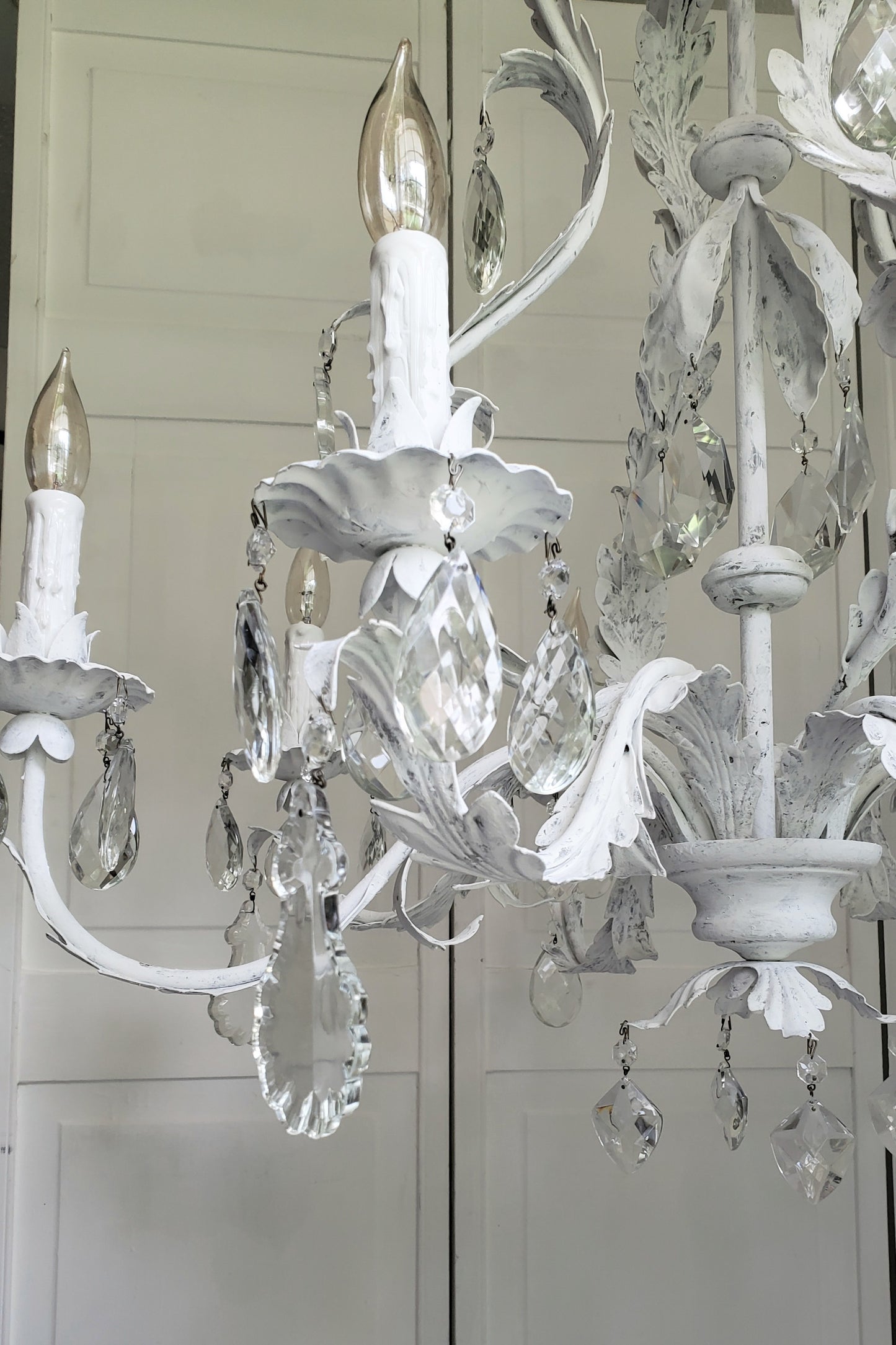 SOLD- Vintage Toleware Chandelier Handpainted "Shabby Chic White" 8-light (LOCAL PICKUP)