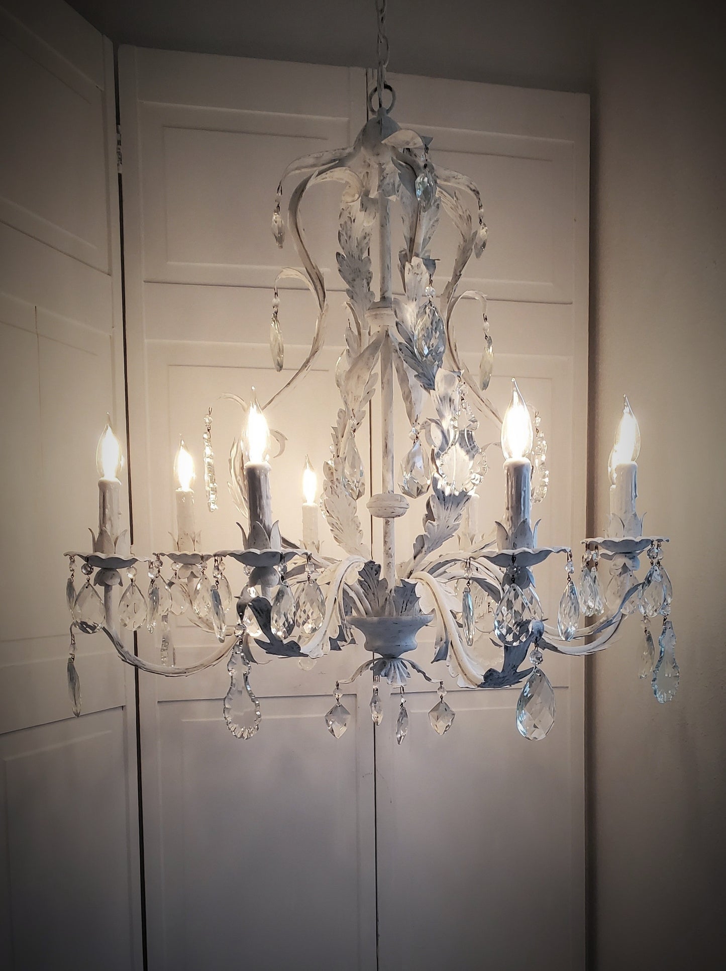 SOLD- Vintage Toleware Chandelier Handpainted "Shabby Chic White" 8-light (LOCAL PICKUP)